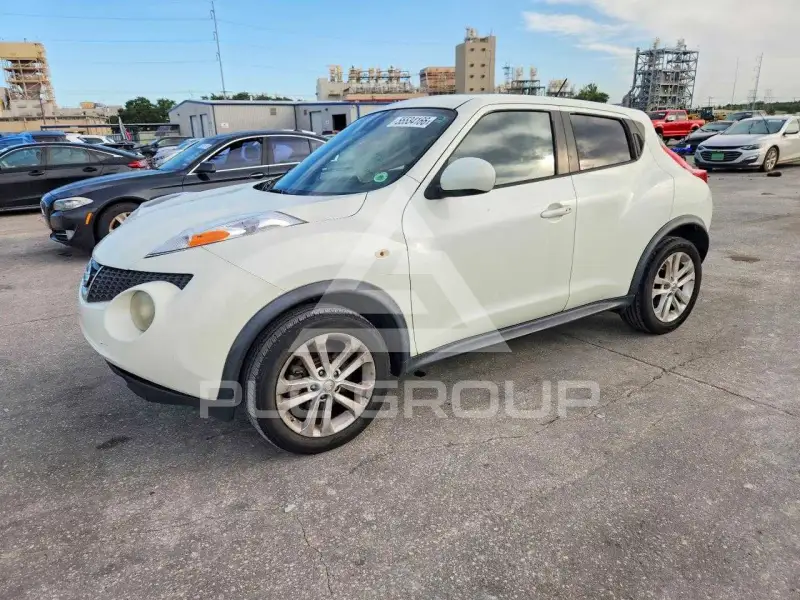2012 Nissan Juke photo