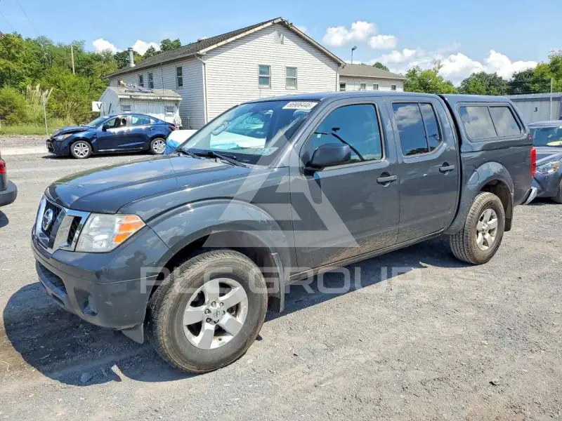 2012 Nissan FRONTIER photo