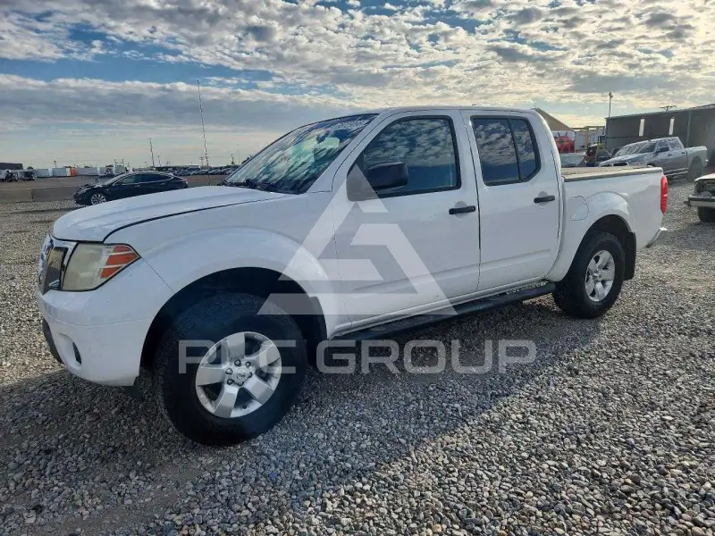 2012 Nissan FRONTIER фото