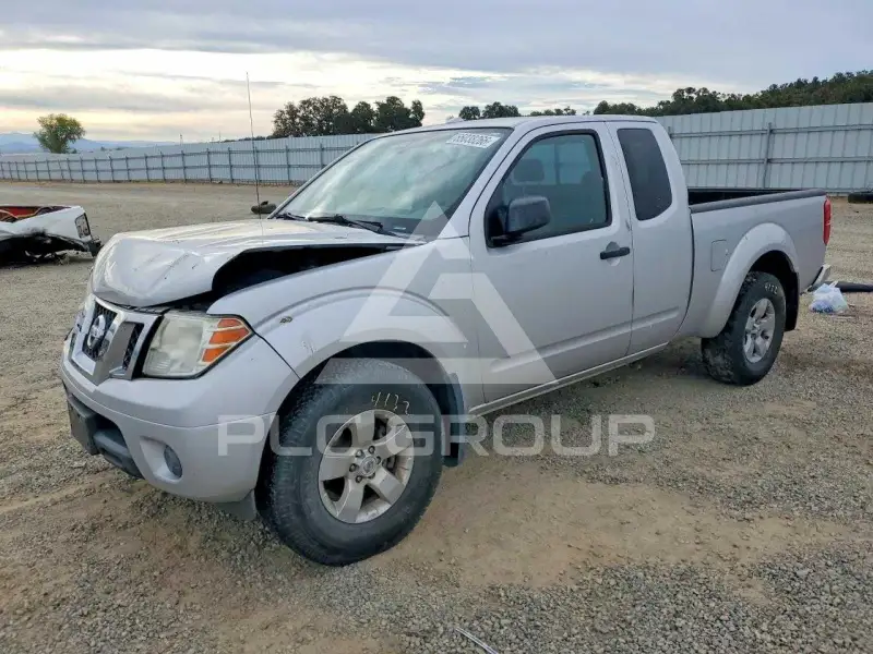 2012 Nissan FRONTIER фото