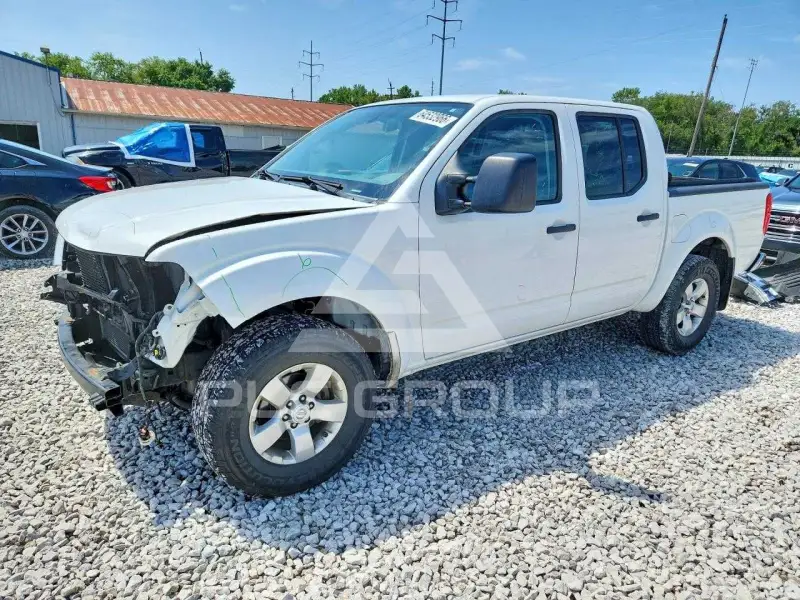 2012 Nissan FRONTIER фото
