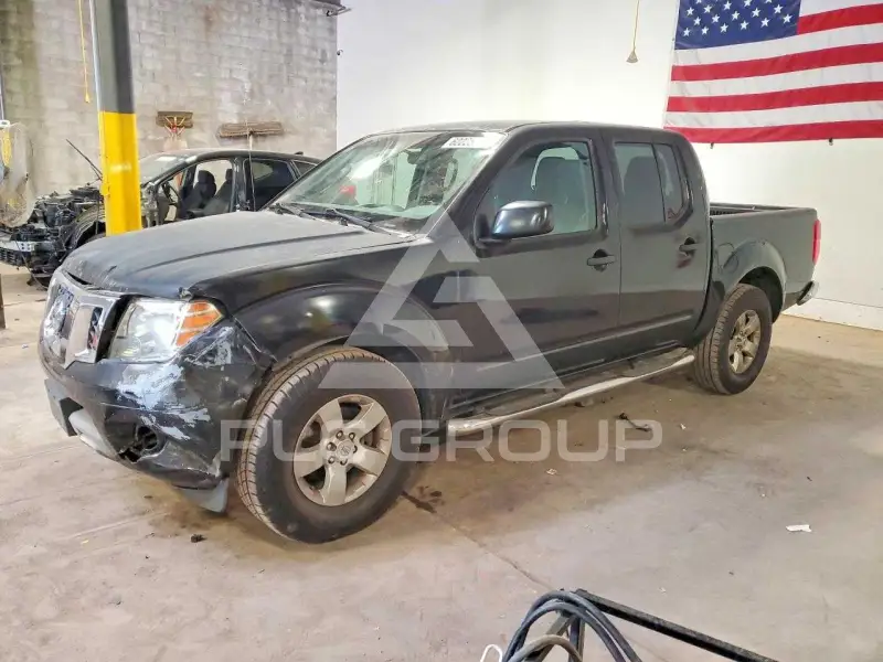 2012 Nissan FRONTIER фото