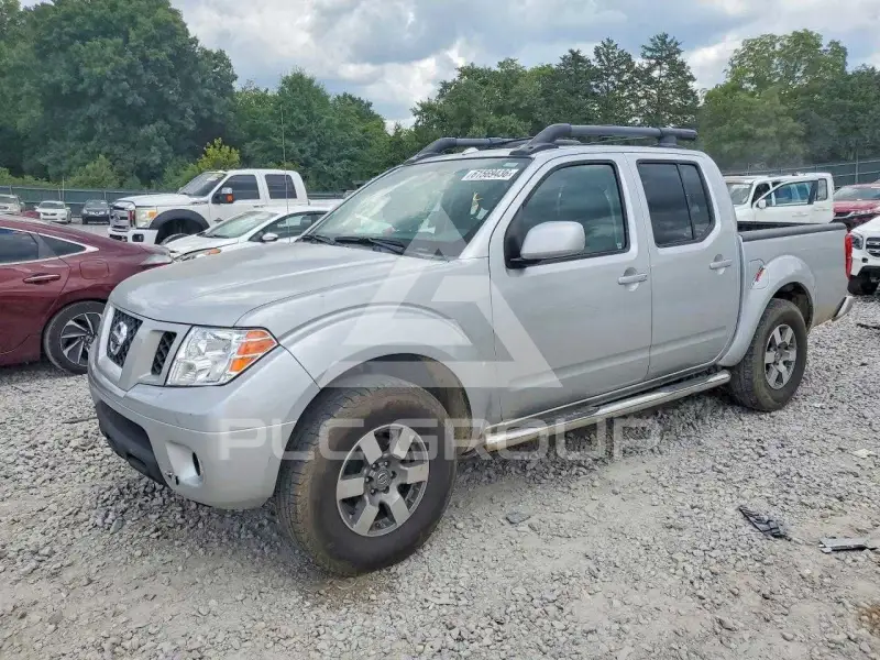 2012 Nissan FRONTIER фото