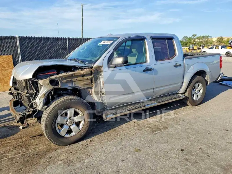 2012 Nissan FRONTIER photo