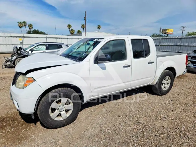 2012 Nissan FRONTIER фото