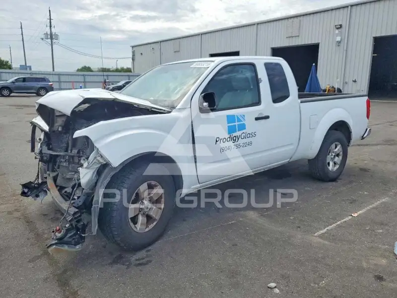 2012 Nissan FRONTIER фото
