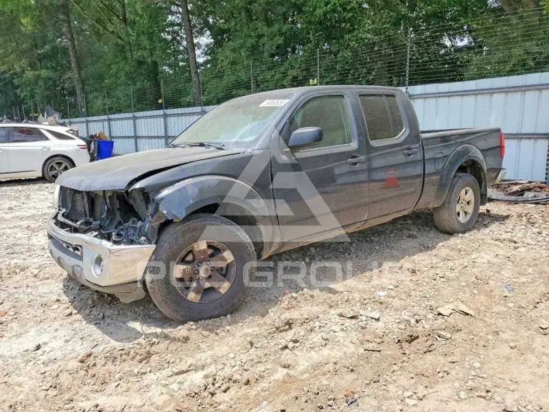 2012 Nissan FRONTIER photo