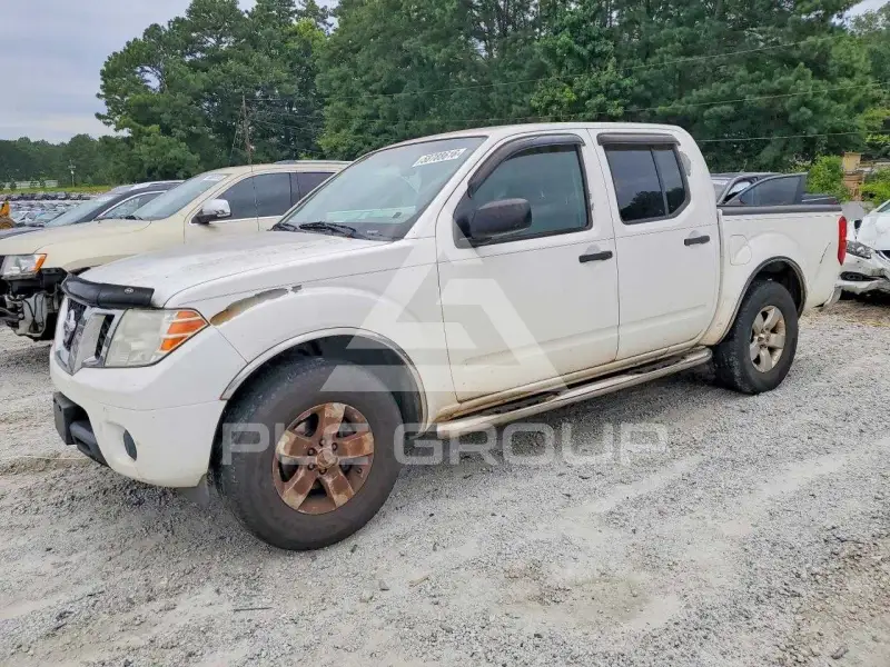 2012 Nissan FRONTIER photo