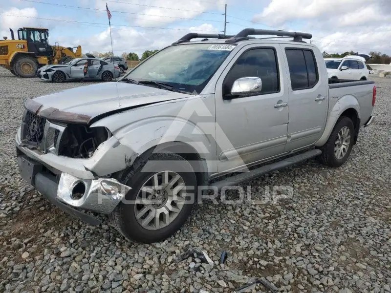 2012 Nissan FRONTIER фото