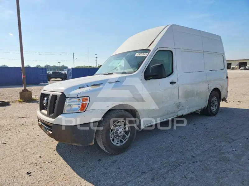 2012 Nissan NV фото