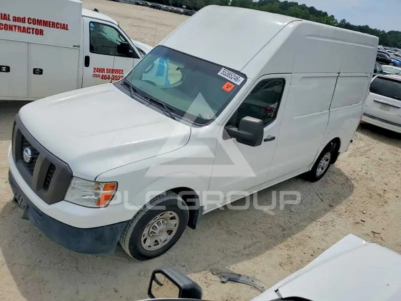 2012 Nissan NV фото