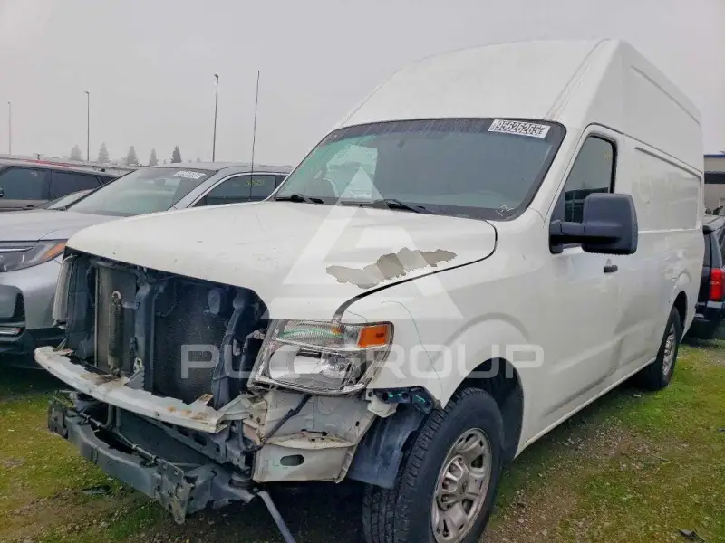 2012 Nissan NV фото