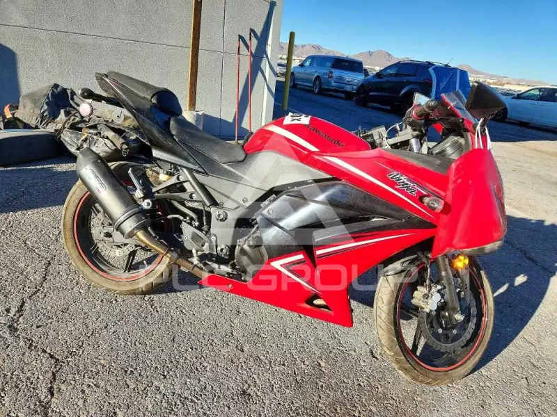 2012 Kawasaki Ninja250 photo