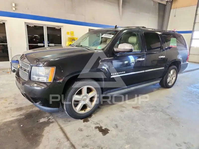 2012 Chevrolet Suburan photo