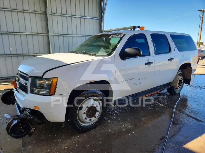 2012 Chevrolet Suburan photo