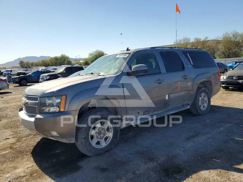 2012 Chevrolet Suburan photo