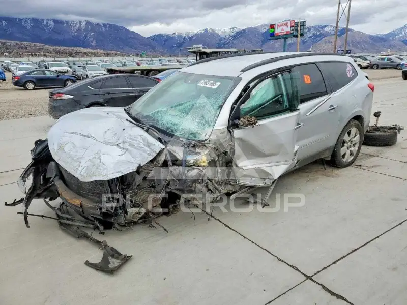 2012 Chevrolet TRAVERSE фото