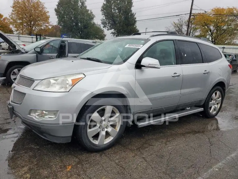 2012 Chevrolet TRAVERSE фото