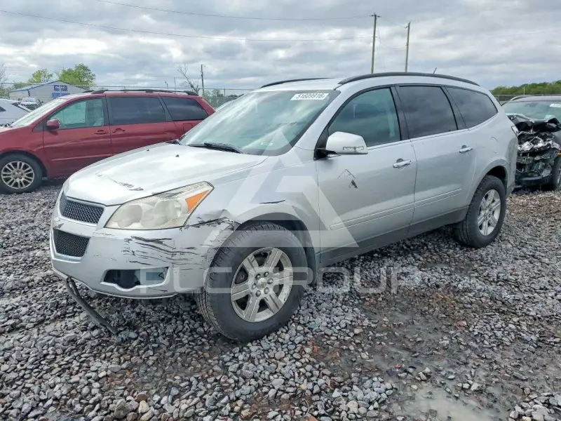 2012 Chevrolet TRAVERSE фото