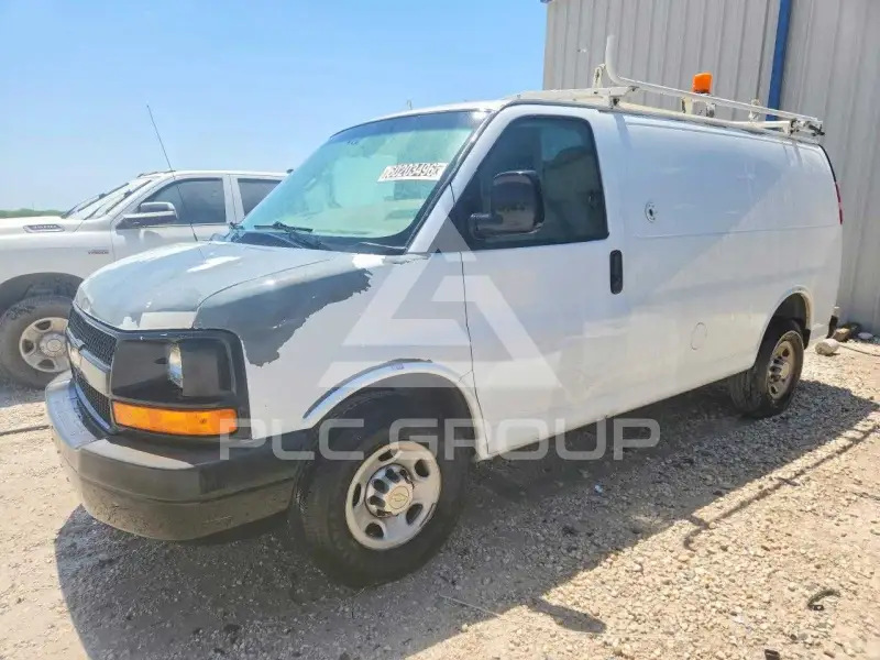2012 Chevrolet Express фото