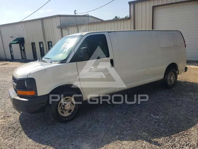 2012 Chevrolet Express фото