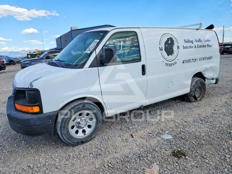 2012 Chevrolet Express photo