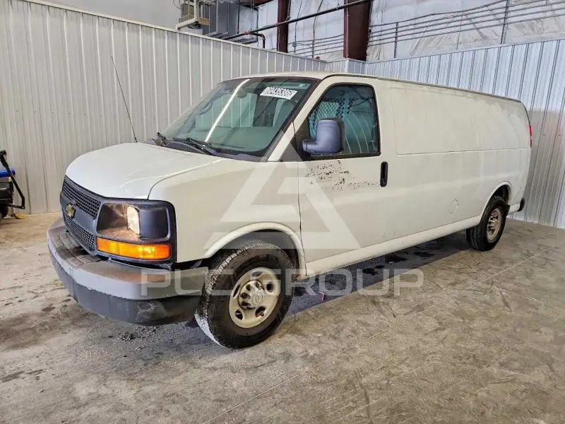 2012 Chevrolet Express фото