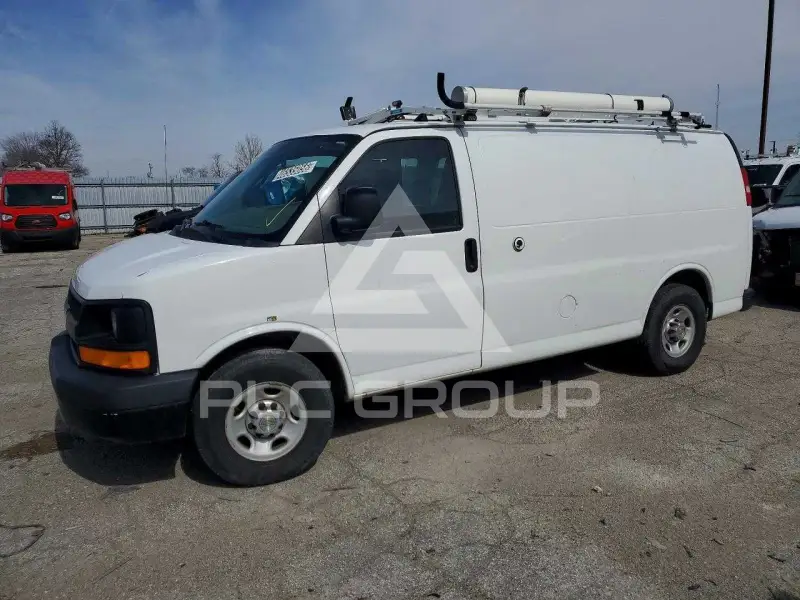 2012 Chevrolet Express фото