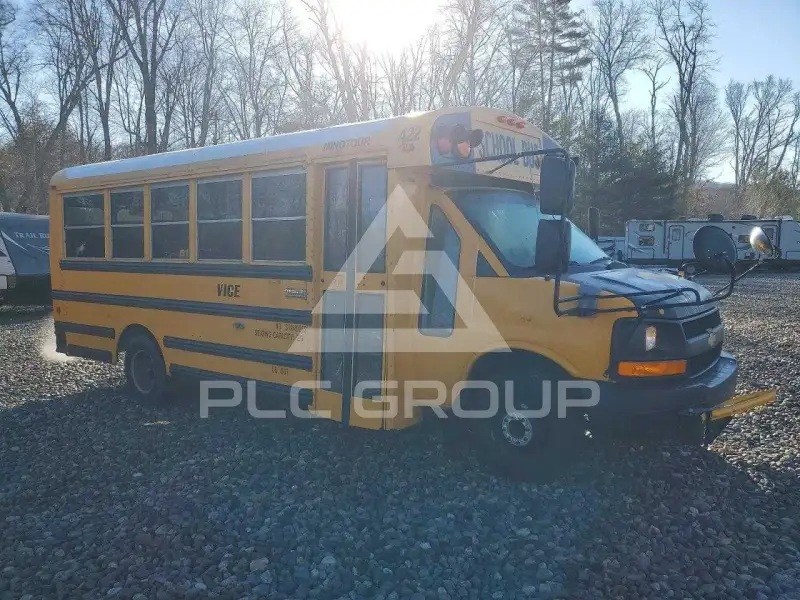 2012 Chevrolet Express фото