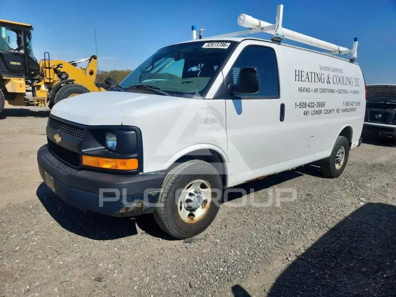 2012 Chevrolet Express фото