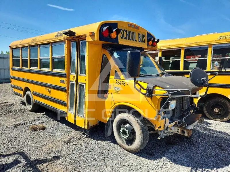 2012 Chevrolet Express фото