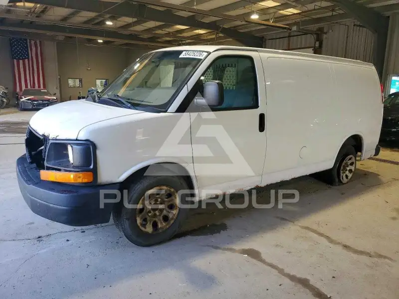 2012 Chevrolet Express фото