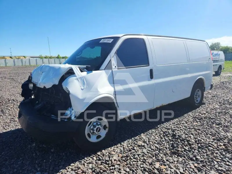 2012 Chevrolet Express photo