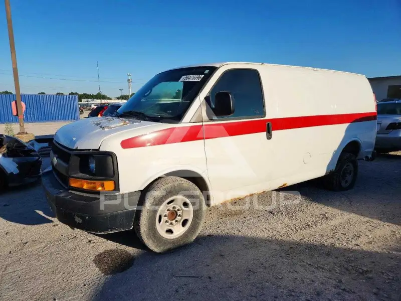 2012 Chevrolet Express фото