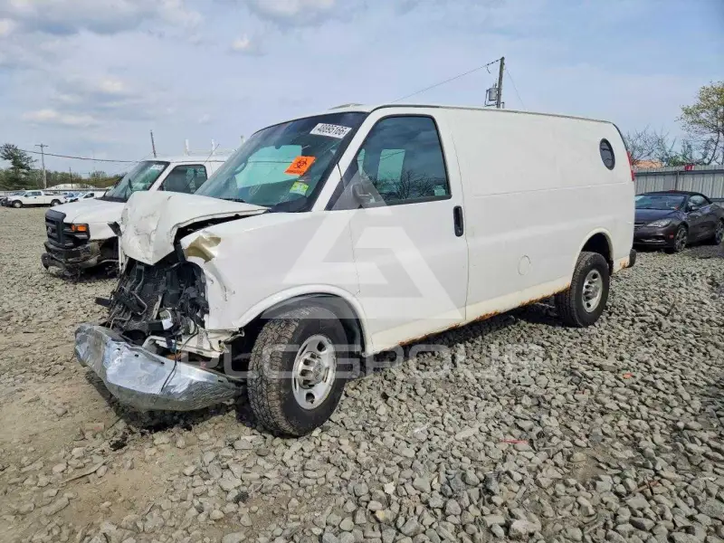 2012 Chevrolet Express фото
