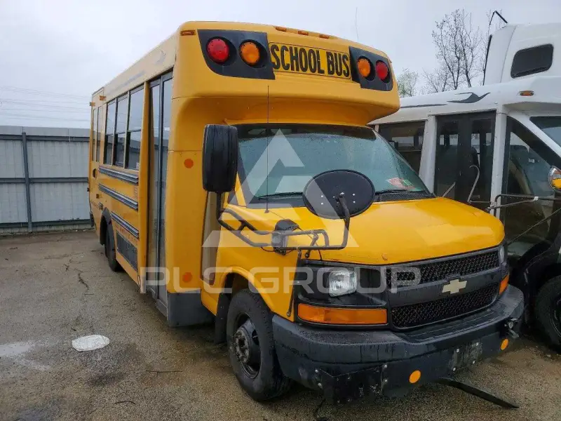 2012 Chevrolet Express фото