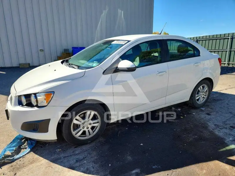 2012 Chevrolet Sonic photo