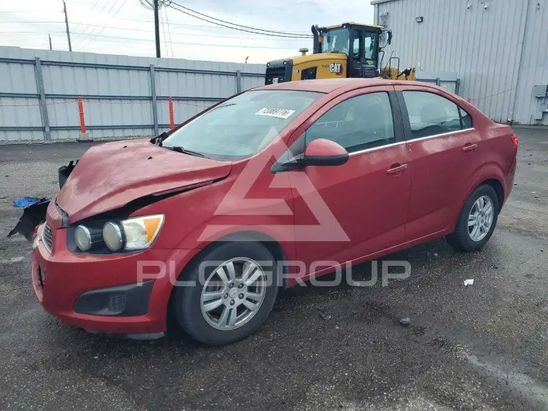 2012 Chevrolet Sonic фото
