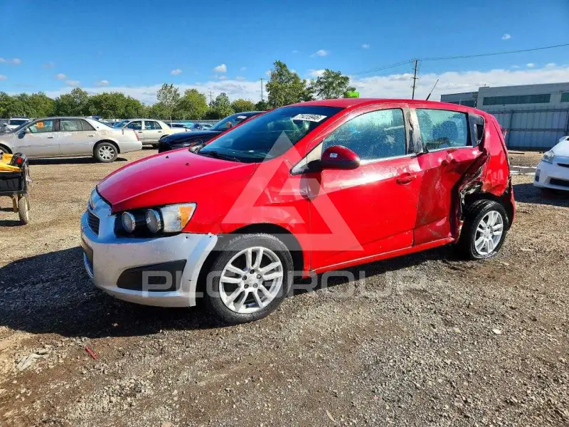 2012 Chevrolet Sonic фото