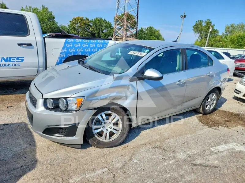 2012 Chevrolet Sonic photo