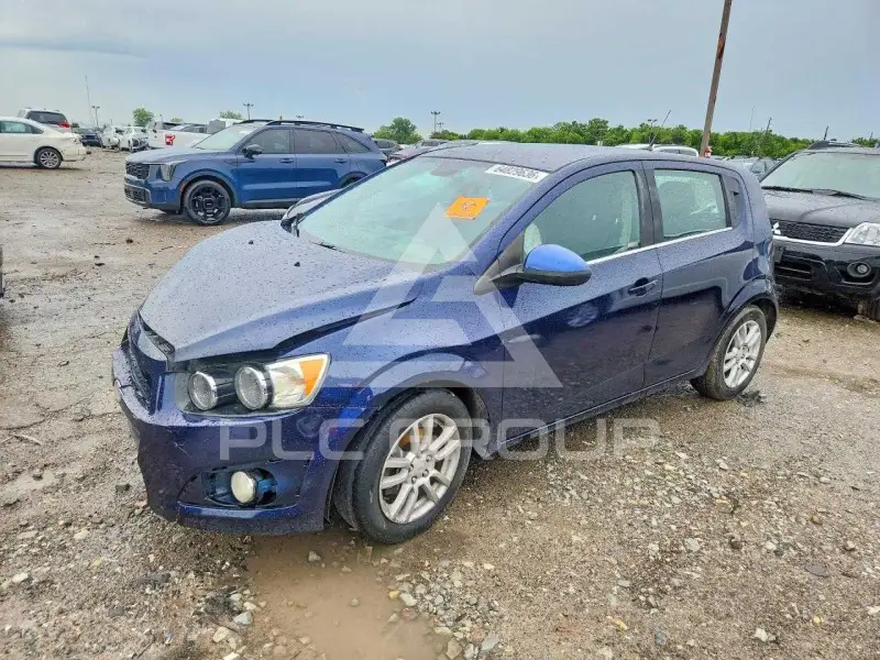 2012 Chevrolet Sonic фото