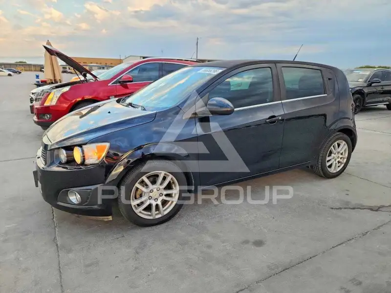 2012 Chevrolet Sonic фото