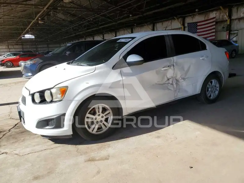 2012 Chevrolet Sonic photo