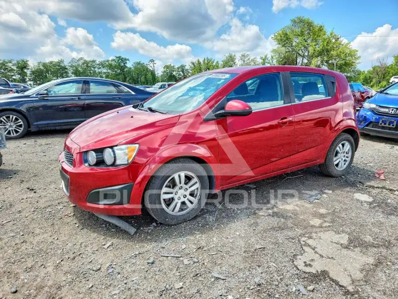 2012 Chevrolet Sonic photo