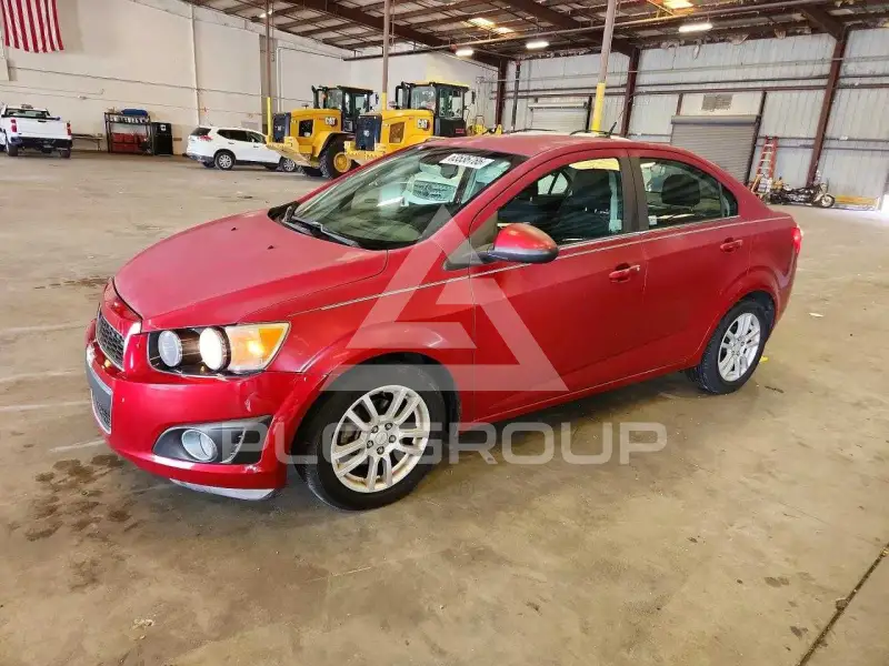 2012 Chevrolet Sonic фото