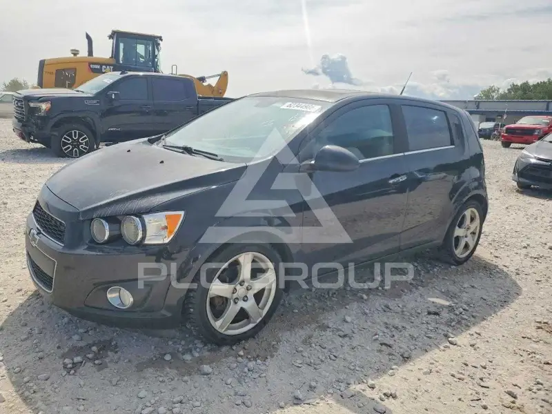 2012 Chevrolet Sonic фото