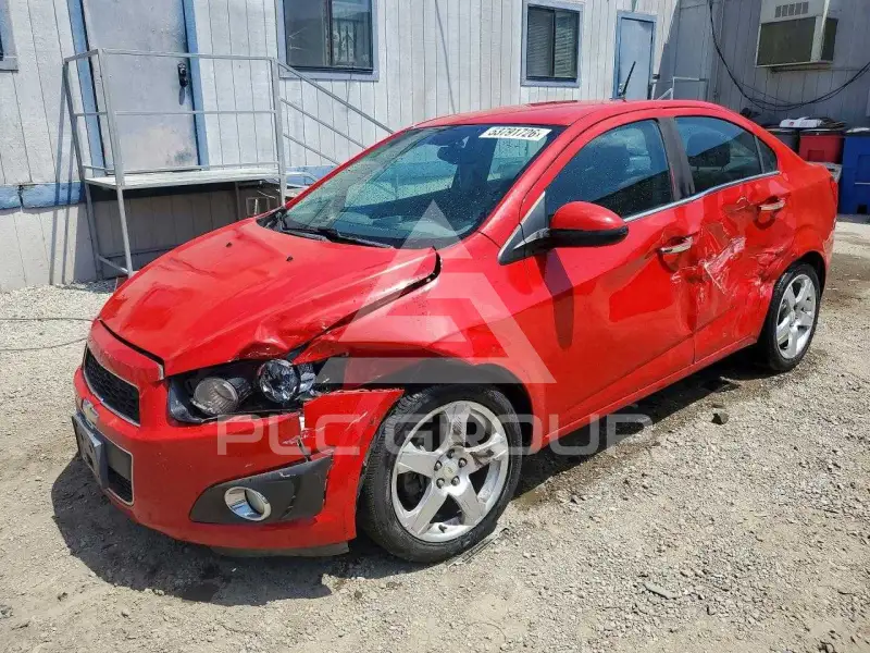 2012 Chevrolet Sonic фото