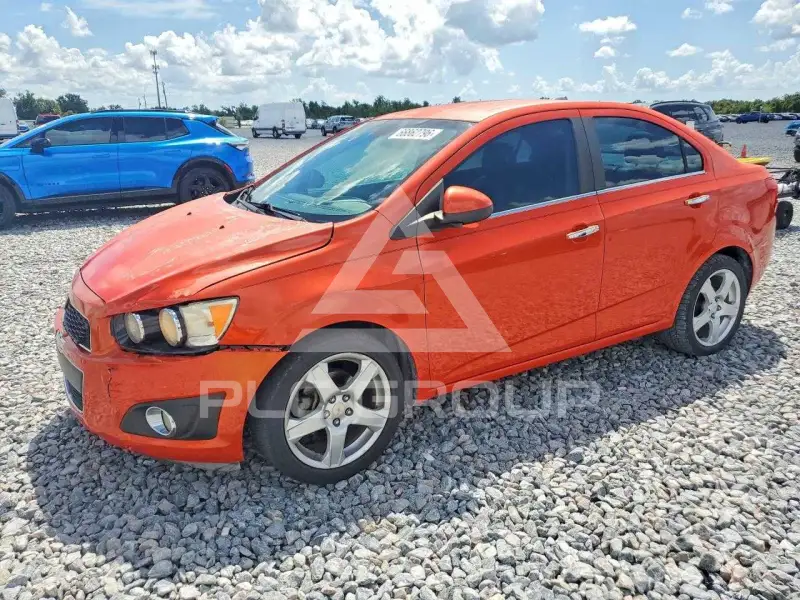 2012 Chevrolet Sonic фото