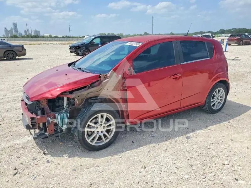 2012 Chevrolet Sonic photo