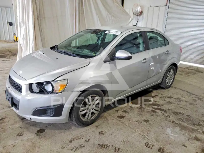2012 Chevrolet Sonic фото